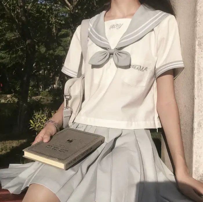 稚情
